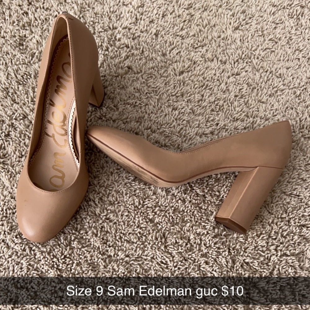 Nude Sam Edelman pumps